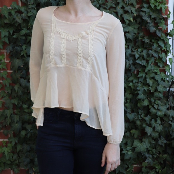 {Happening in the Present} sheer blouse - Picture 2 of 4